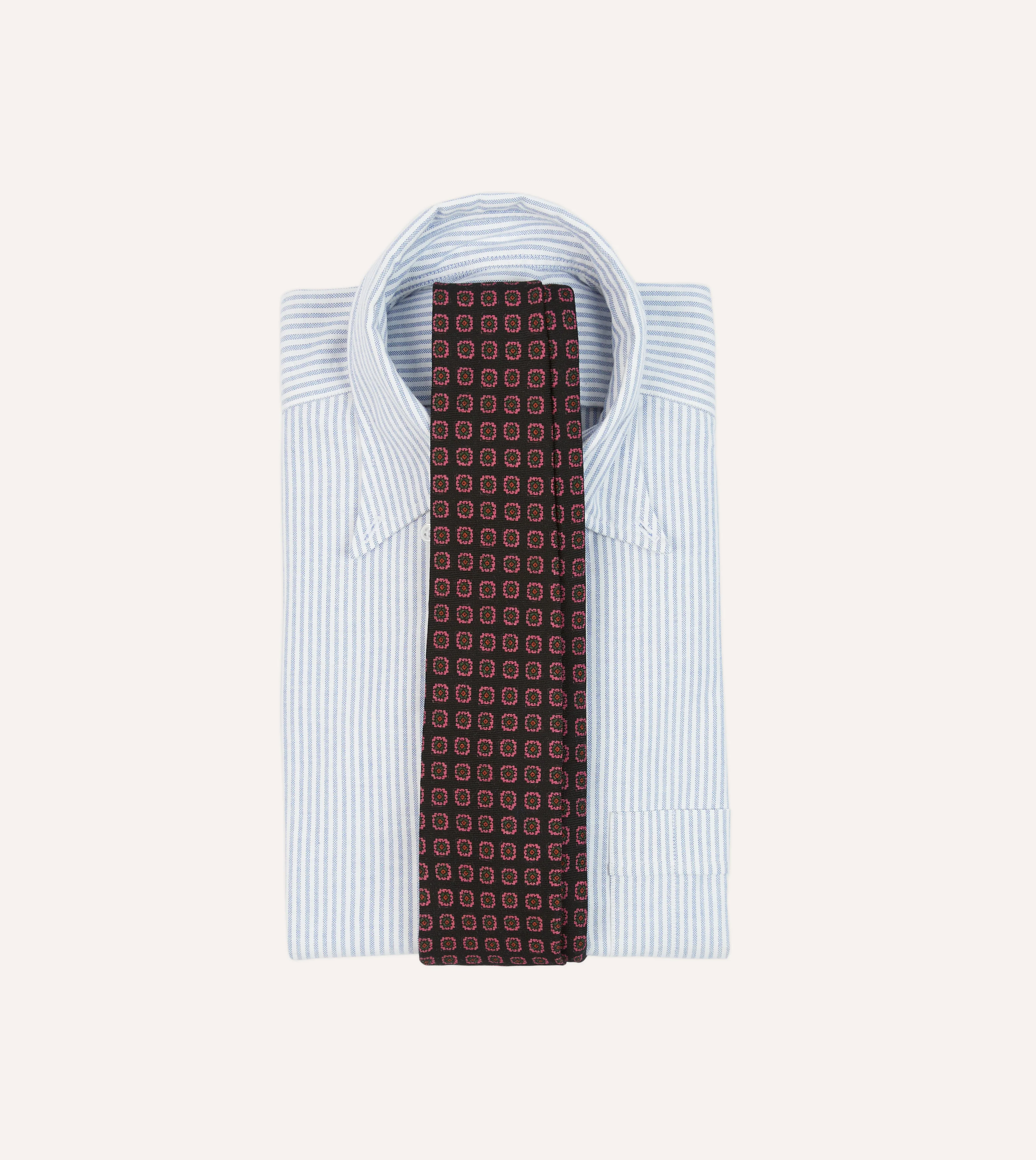 Black Red, and Green Diamond Print Check Self-Tipped Wool Tie - Image 2