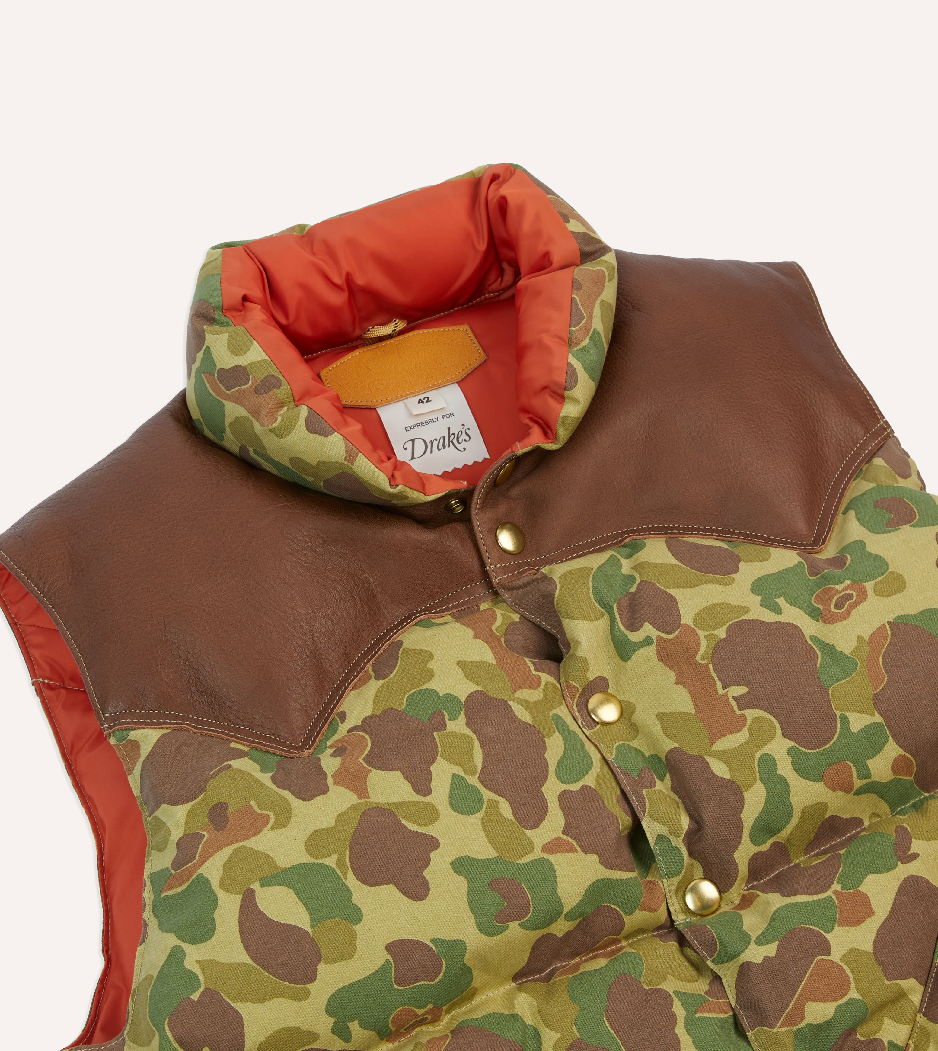 Rocky Mountain Featherbed for Drake's Camo Ripstop Cotton Christy Down Vest - Image 3